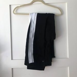 CARMAR JEANS NWOT